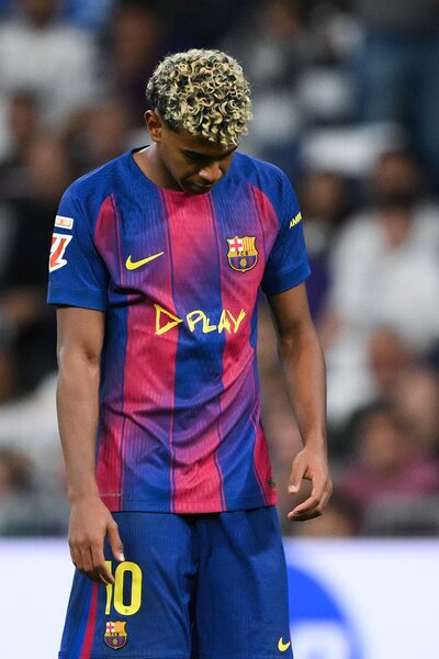 „Gyógyíthatatlan betegségben“ szenved Lamine Yamal a Sun szerint