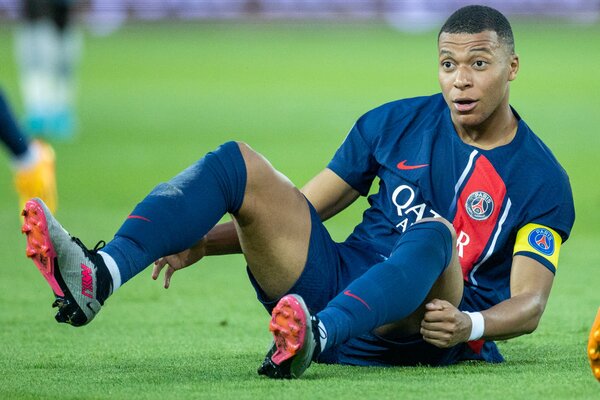 Melyik csapatban zsugázott korábban Kylian Mbappé?