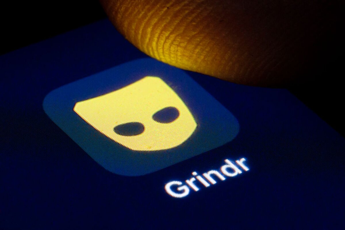 Személyes adatokat adhatott ki a Grindr