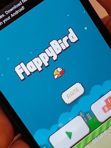 10 év után visszatér Flappy Bird, a sárga kismadár, aki egy generációt idegelt ki