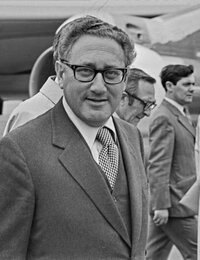 100 évesen meghalt Henry Kissinger, az Egyesült Államok történetének egyik legbefolyásosabb politikusa