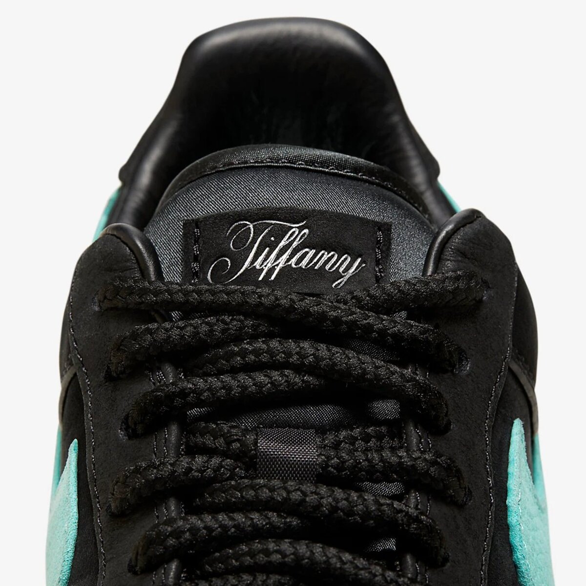 Tiffany and Co. x Nike Air Force 1 Low