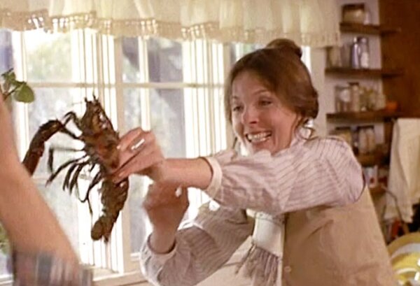 Kit ijesztget Diane Keaton egy homárral?