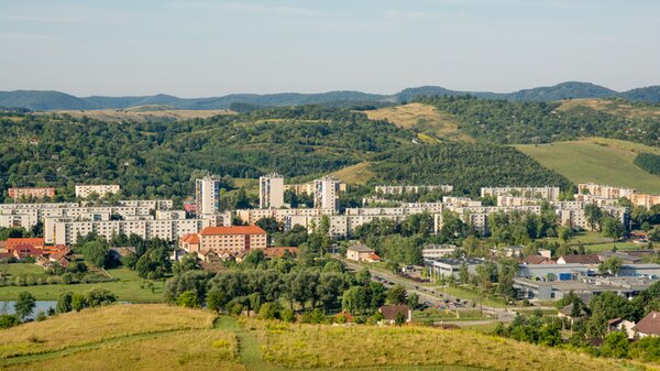 Ózd BAZ VÁRmegyében található. Ám ki is az ózdi fenegyerek?