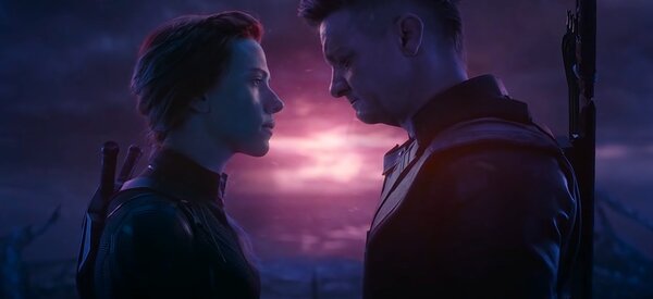 A Bosszúállók: Végjátékban melyik Végtelen kövéért áldozza fel magát Natasha Romanoff?