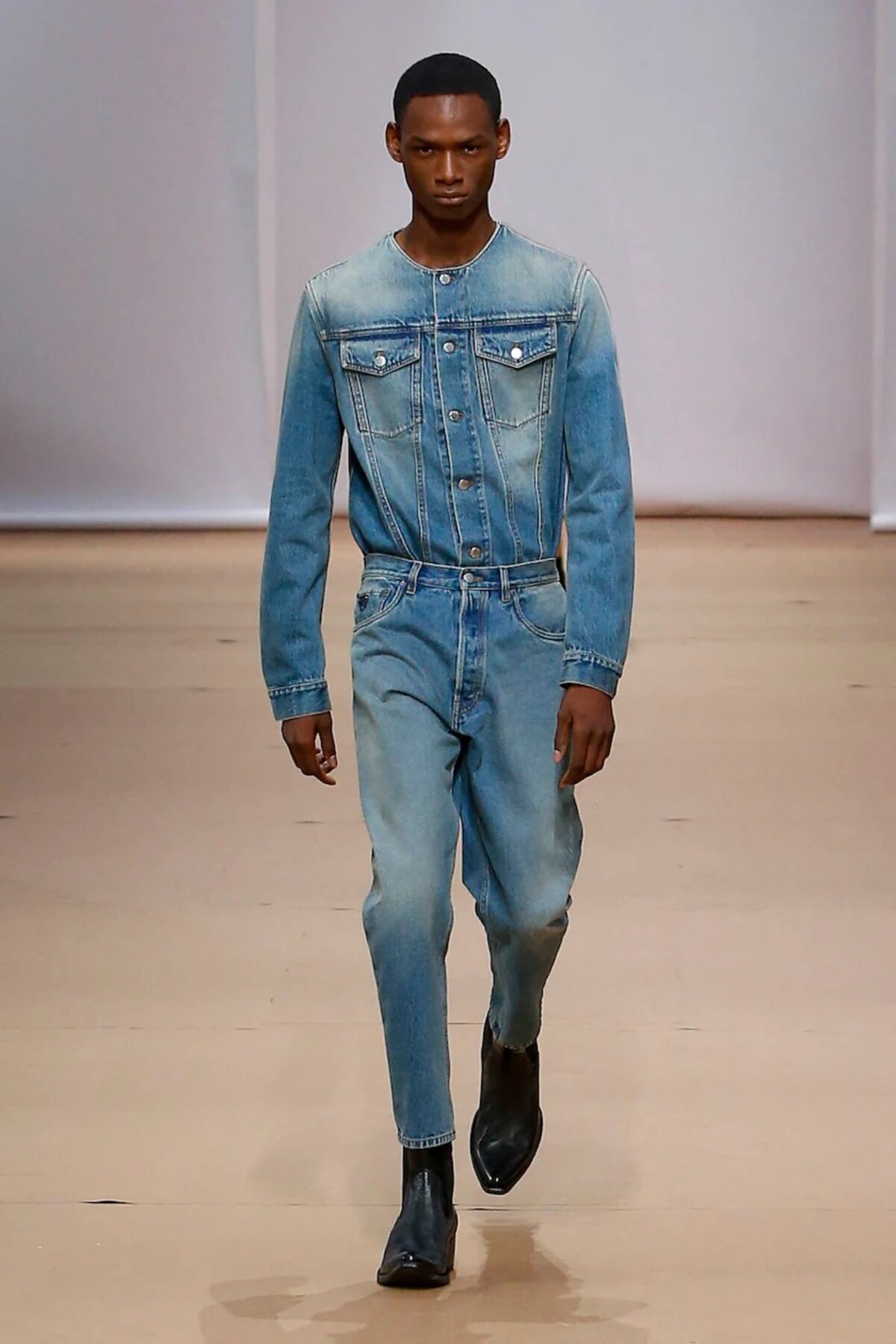 Duplafarmer-szett a Prada 2023-as tavaszi kollekciójából