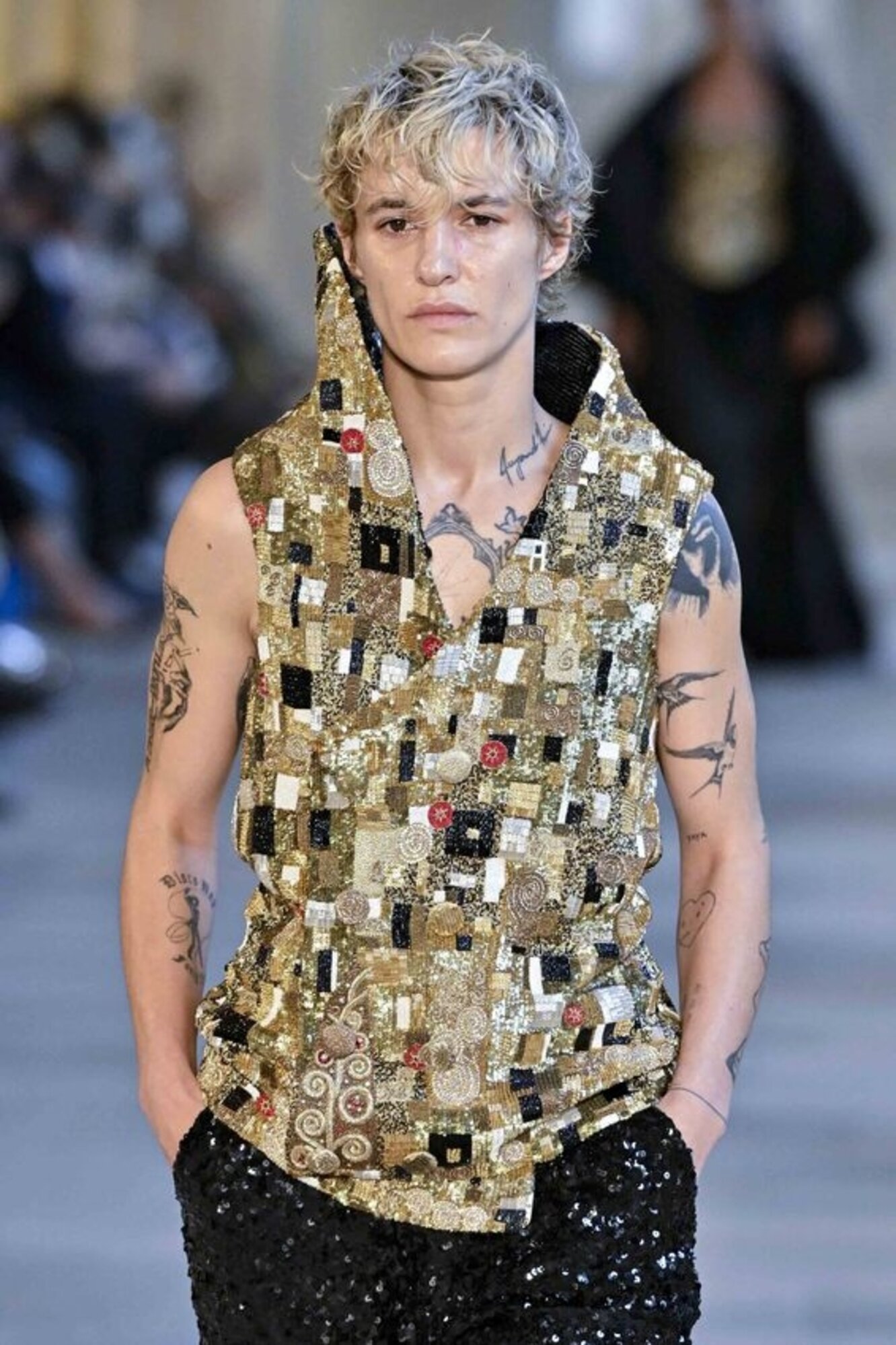 Raul Mishra új haute couture kollekciója.