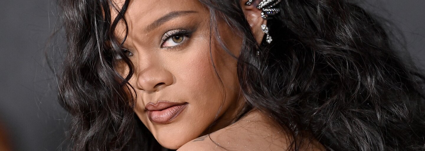 6 év után balladával tért vissza Rihanna