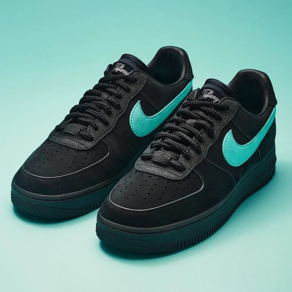Tiffany and Co. x Nike Air Force 1 Low