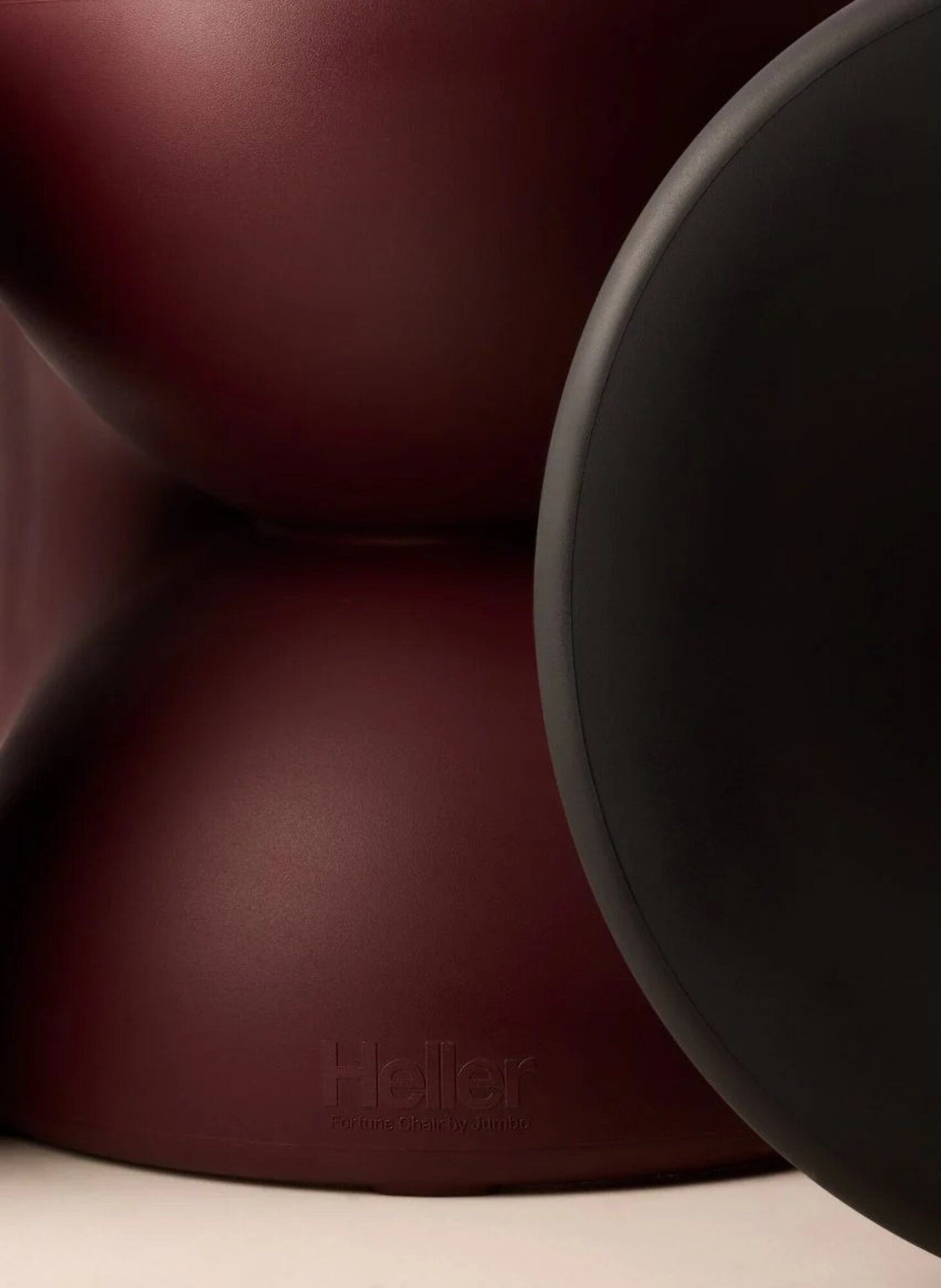 A Heller szerencsesüti alakú széke