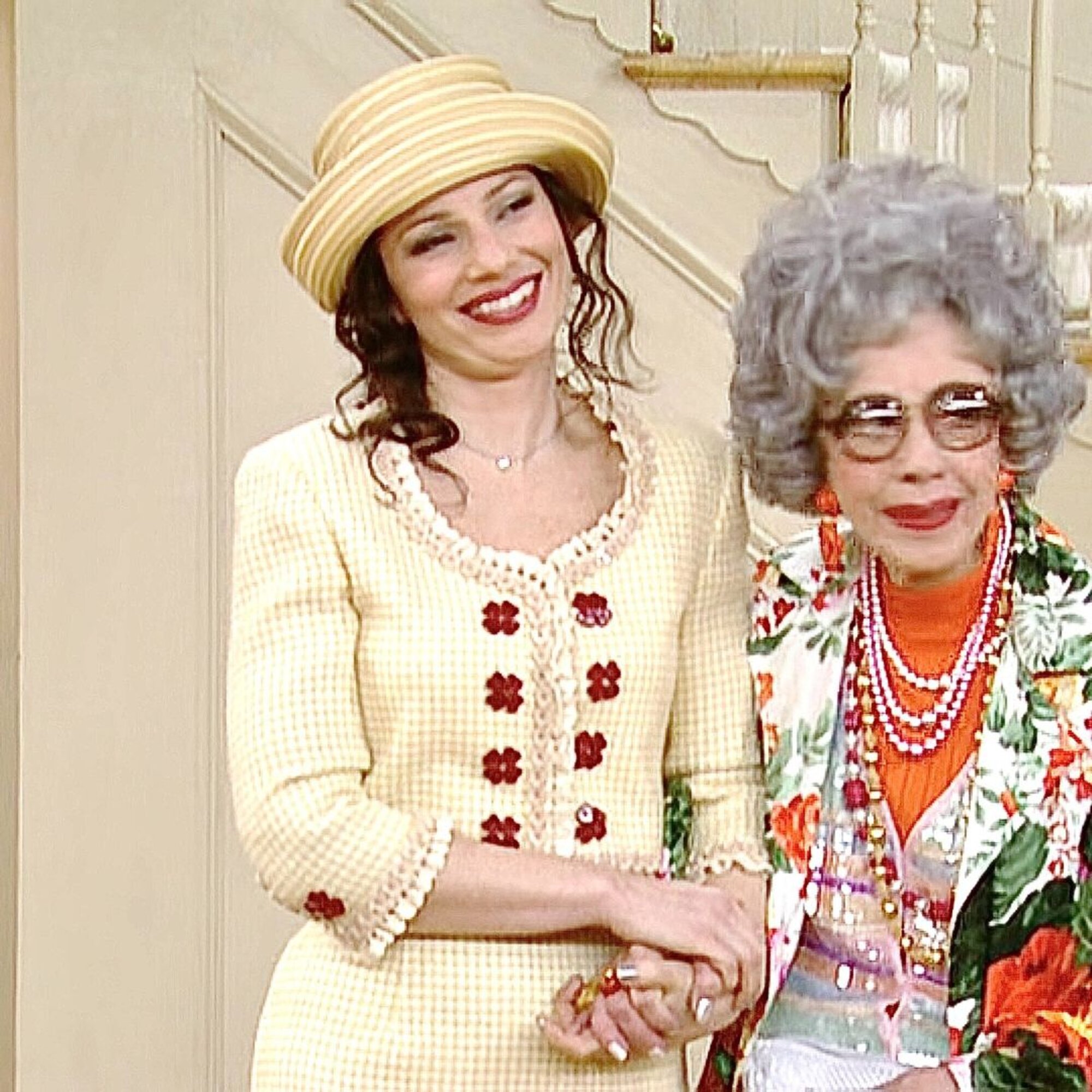 Fran Drescher, mint Fran Fine a Dadus cíű sorozatban.