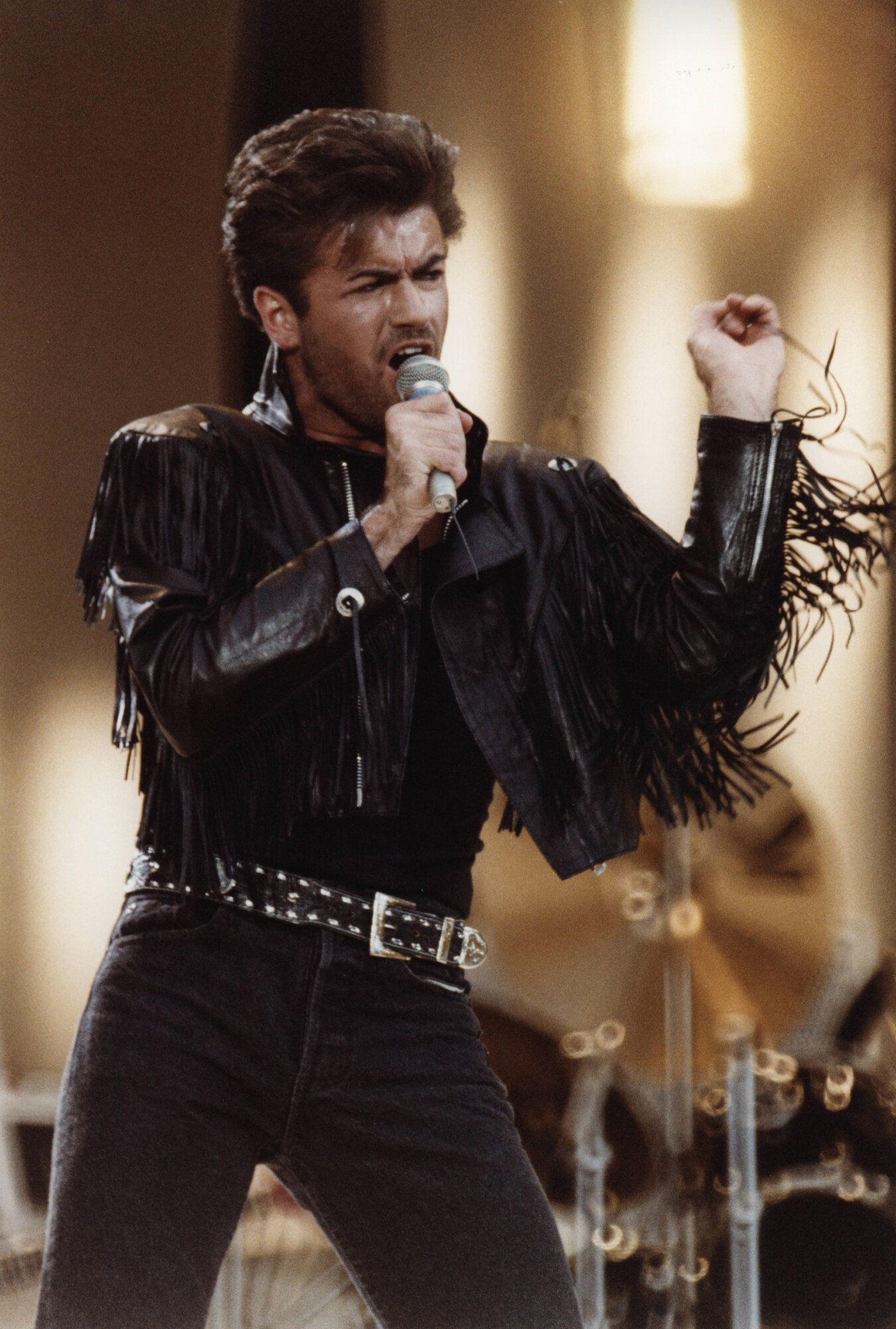 George Michael (London, 1963. június 25. – Goring-on-Thames, Oxfordshire, 2016. december 25.) kétszeres Grammy-díjas görög származású brit énekes és dalszerző, aki az 1980-as években lett népszerű, amikor megalapította a Wham! nevű popduót egykori iskolatársával, Andrew Ridgeley-vel. Olyan világszerte sikeres dalok kötődnek a nevéhez, mint a Last Christmas és a Wake Me Up Before You Go-Go, albumok közül pedig az 1987-ben kiadott Faith,