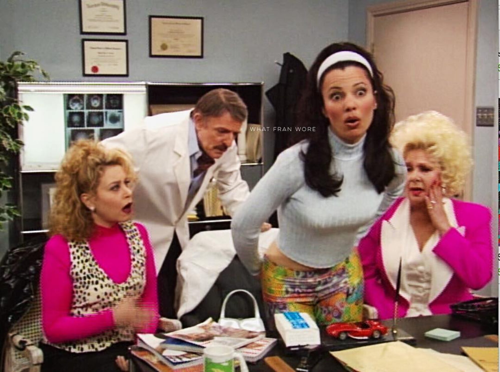 Fran Drescher Fran Fine-ként a Dadus című sorozatban.