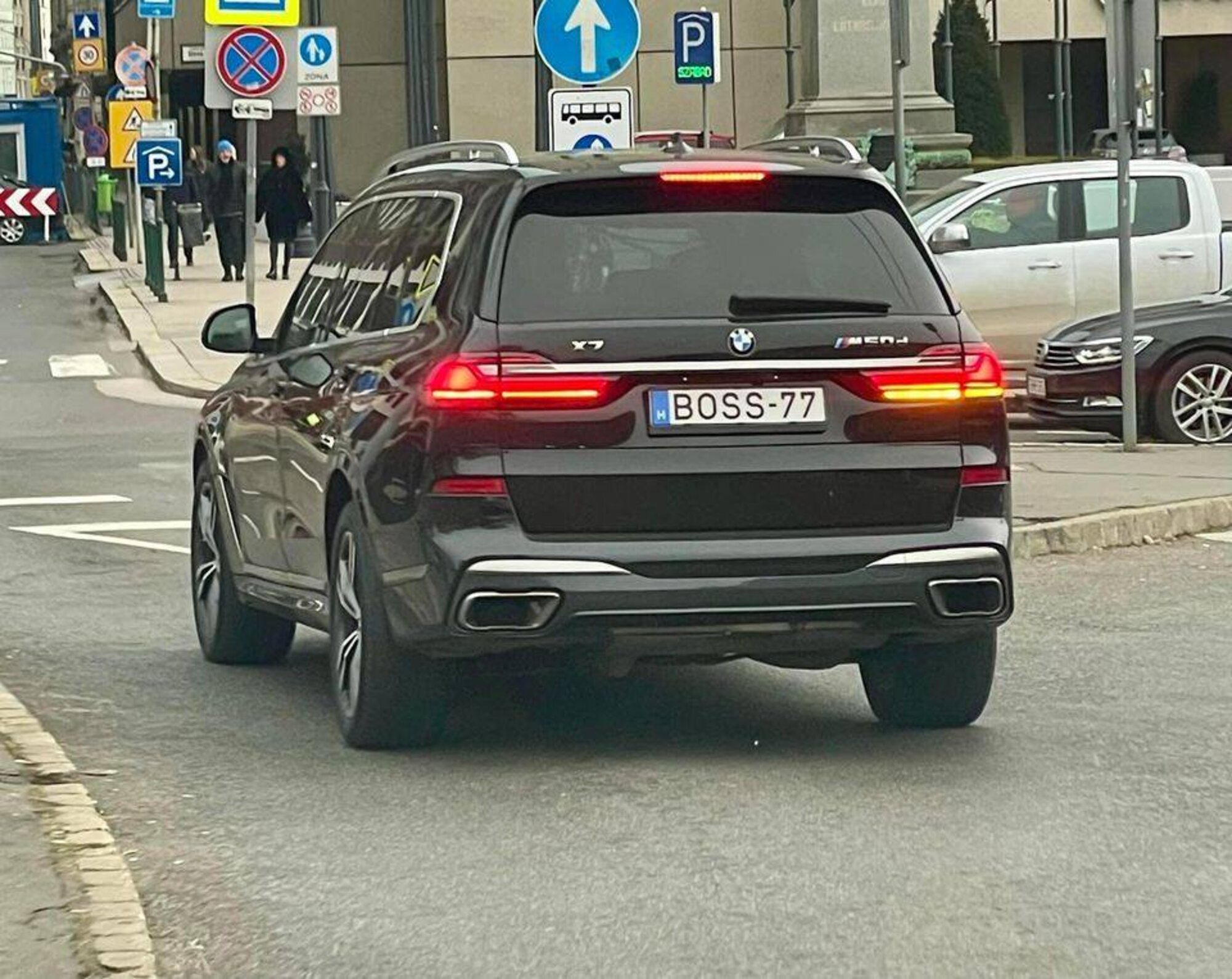 Ungarische vircsaft BOSS BMW-edititon 