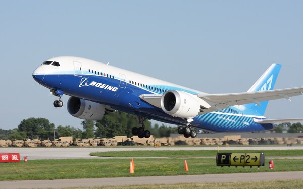 egy Boeing 787 Dreamlinerrel