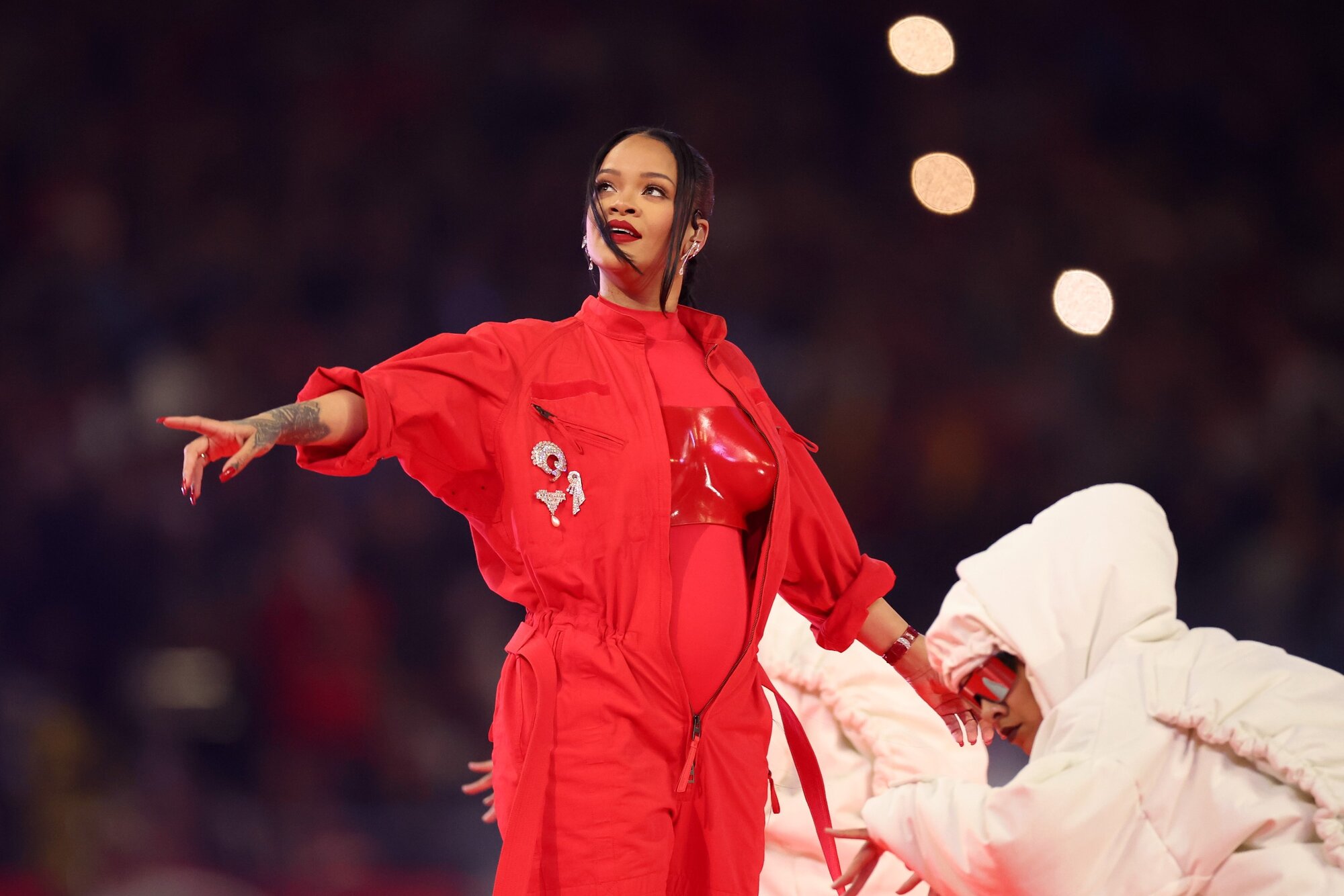 Rihanna az 57. Super Bowl félidejében