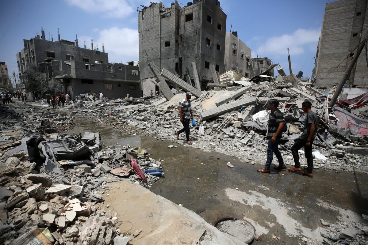 A gázai Nuseirat egy izraeli légi támadás után, 2024. június 9-én