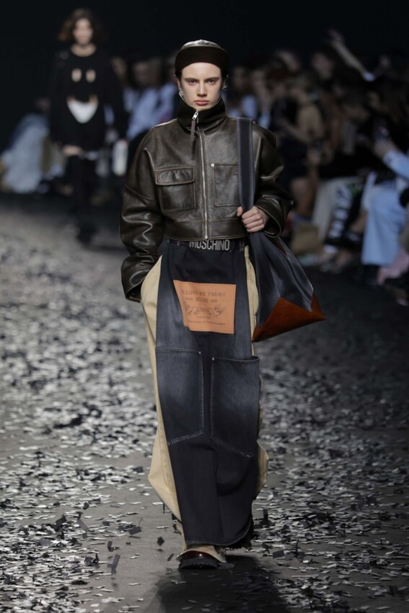 Moschino - Ready-to-Wear - Runway Collection - Women