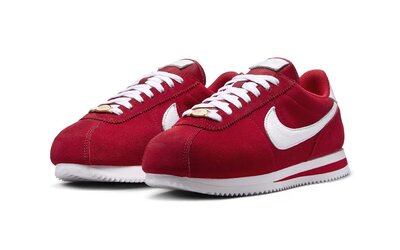 A Nike gondoskodik róla, hogy idén Valentin-napkor, ha másba nem, legalább egy cipőbe szerelmes legyél