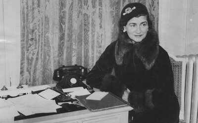 A női divat felszabadítója, zsarnok és náci kollaboráns: Ki volt valójában Coco Chanel? 
