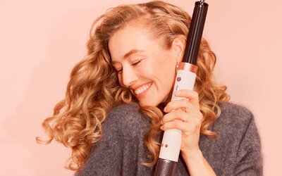 A szépségápolás új dimenzióját hozza el a Dyson vadiúj hajformázója
