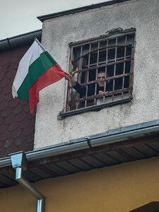 Akár 6 év börtön járna Bulgáriában annak, aki politikusok magánéletéről oszt meg információkat