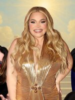 Az elmélet, ami szerint egy amerikai influenszer méhében reinkarnálódott II. Erzsébet, egy iráni elnök és Ozzy Osbourne