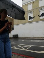 Banksy újabb titokzatos munkákkal jelentkezett Londonban, még a rajongók is bajban vannak a jelentésükkel