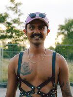 Berlini vibe-ok és minimalizmus az elhagyatott hőerőműben – OUTFIT CHECK az INOTA 3. napján