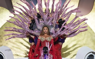 Beyoncé visszatért a színpadra, egész Dubai beleremegett a koncertbe