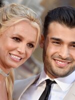Britney Spears újra bíróságra tart - férjével különválnak útjaik
