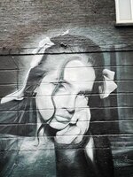 Budapesti graffitisek vérét ontanák Lana Del Rey mindenre elszánt rajongói egy fal miatt