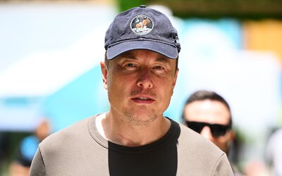 Cégvezetői szerint Elon Musknak gondjai vannak a kábítószerekkel, ő is reagált a vádakra