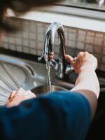 Csapvízkóstolókat toboroz egy francia nagyváros, hogy az ott élők mindig kellemes ivóvizet ihassanak az otthonaikban