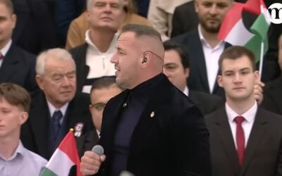 Curtis karrierje csúcsának nevezte a békemenetes fellépését