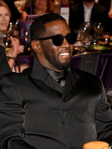 Diddy börtönből intézett telefonhívásokkal próbált lehetséges tanúkat manipulálni az ügyészek szerint