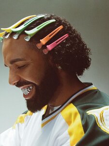 Drake nem hagyta annyiban: csípősen visszavágott Kendrick Lamarnak és mindenkinek, aki eszébe jutott