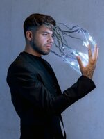 Egy misztikus világ, egy páratlan audiovizuális show – kicsoda Anyma, az elektronikus zene új csillaga?