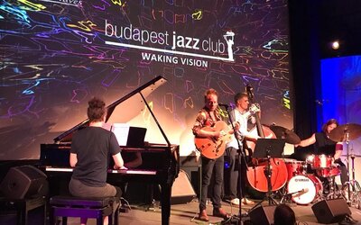 Egyelőre megmenekülhet a Budapest Jazz Club, de a főpolgármester odapirított a klub vezetésének