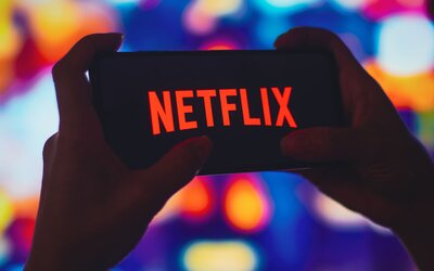 Ez lehet a Netflixed jövője, ha te is más fiókját használod sorozatozásra