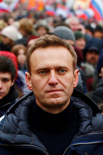 Hatalmas tömeg gyűlt össze Alekszej Navalnij moszkvai temetésére