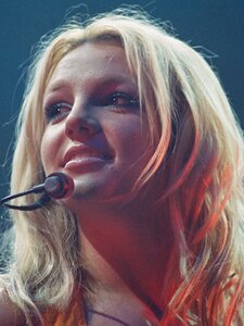 Hetekkel a könyve megjelenése után kicsattanóan jó kedvvel fotózták Britney Spearst