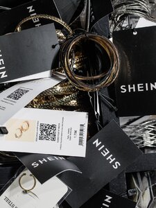 Heves tiltakozások ellenére is megnyitja első fizikai boltját a Shein