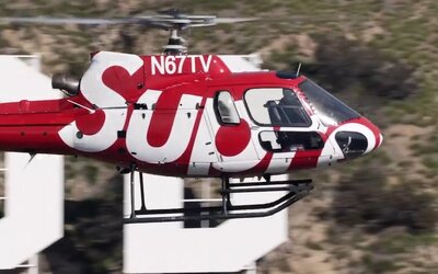 Hollywood felett repkedő helikopterrel promózza új boltját a Supreme