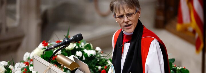 Irgalmat kért a bevándorlóknak és a transz fiataloknak a washingtoni püspök Trumptól a beiktatása után