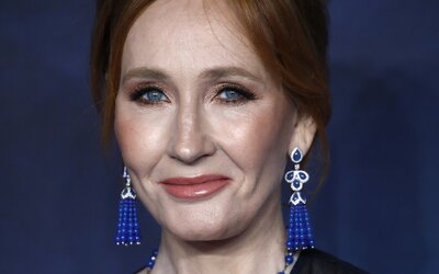 J. K. Rowling újabb transzellenes posztokkal teszi próbára a skót hate crime törvényt