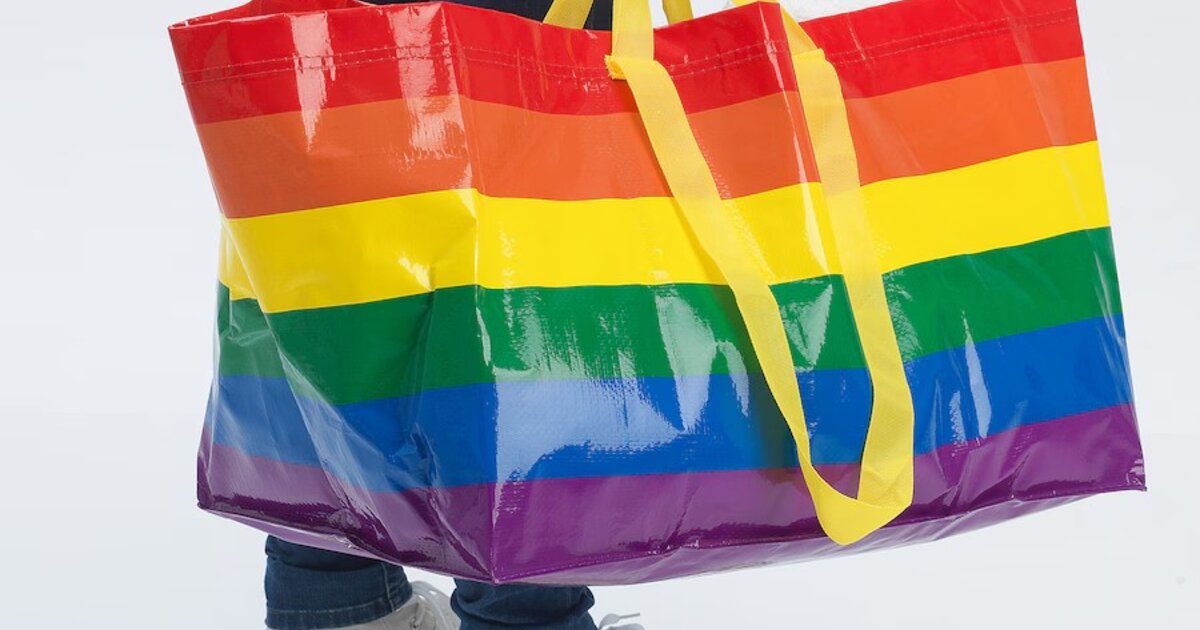 Jól benyalta a kormánysajtó, hogy az IKEA többé nem árul szivárványos táskákat, kár, hogy ennek köze nincs a valósághoz