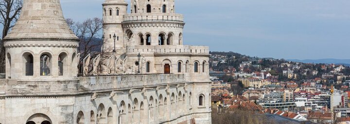 Két napot élt meg a kordon a Halászbástyánál, mára el is bontották
