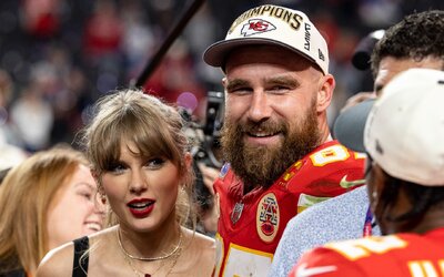 Kiderült, mit súgott Taylor Swift a Chiefs győzelme után Travis Kelce fülébe a Super Bowlon