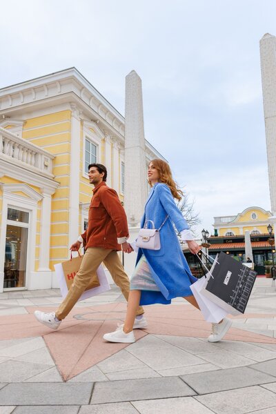 Közvetlen buszjáratot indítanak Budapestről az ausztriai Parndorf Outletbe